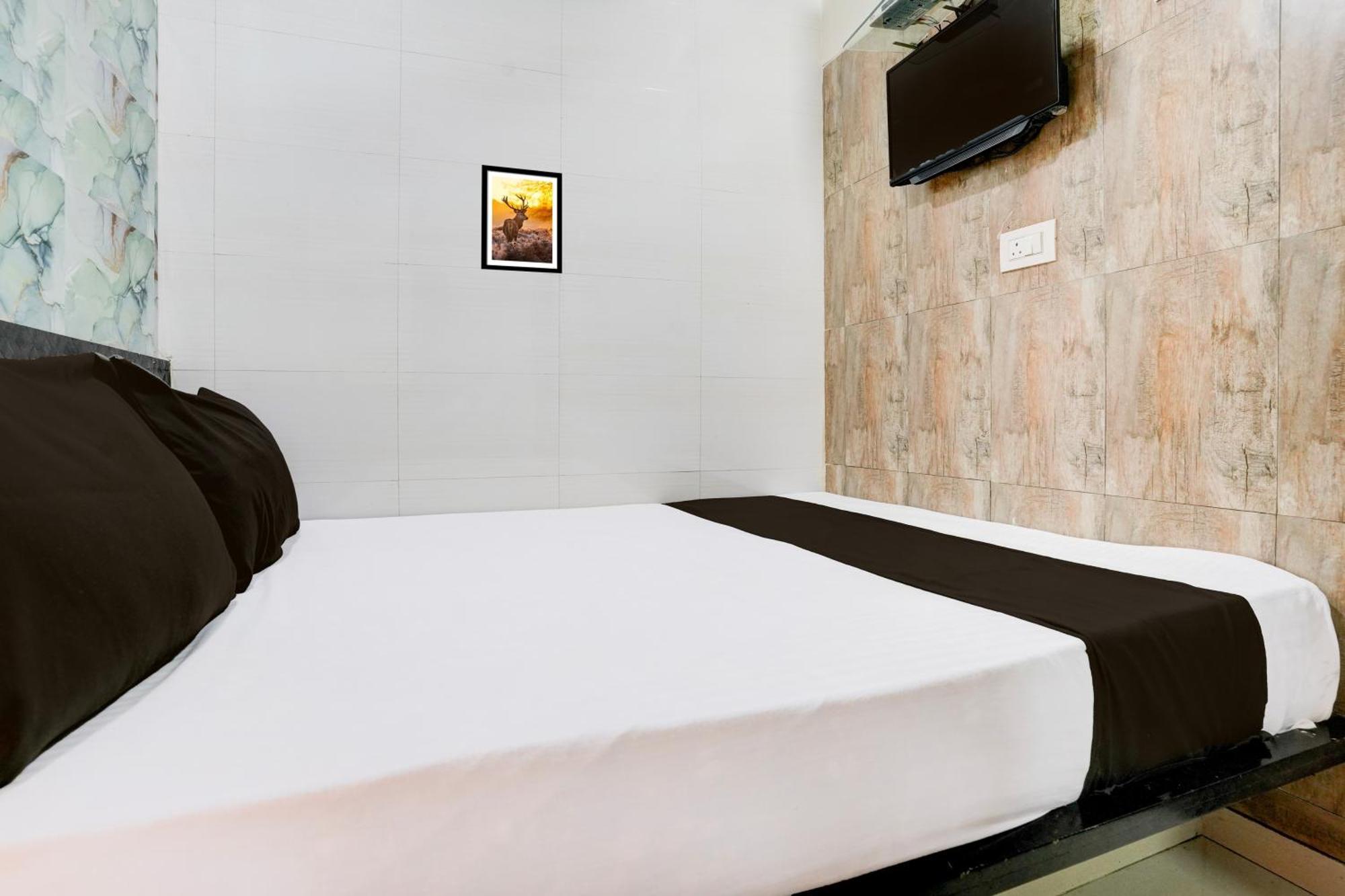 Hotel O Golden Sagar Mumbai Dış mekan fotoğraf