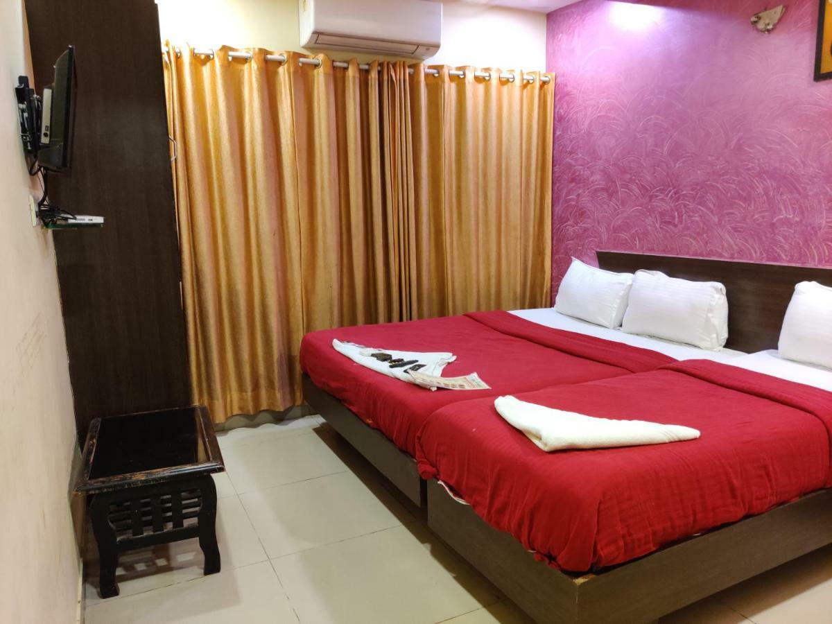 Hotel O Golden Sagar Mumbai Dış mekan fotoğraf
