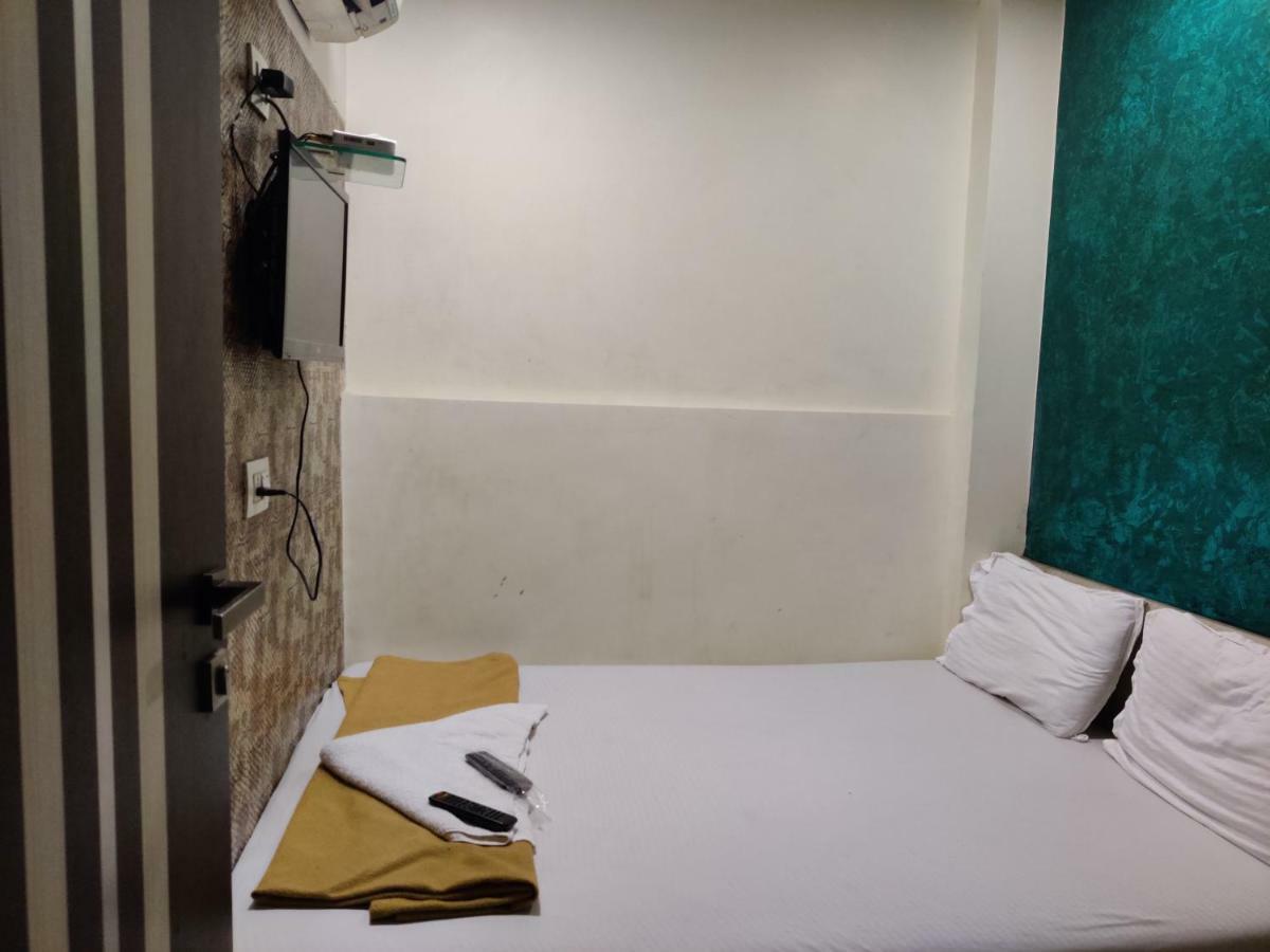 Hotel O Golden Sagar Mumbai Dış mekan fotoğraf
