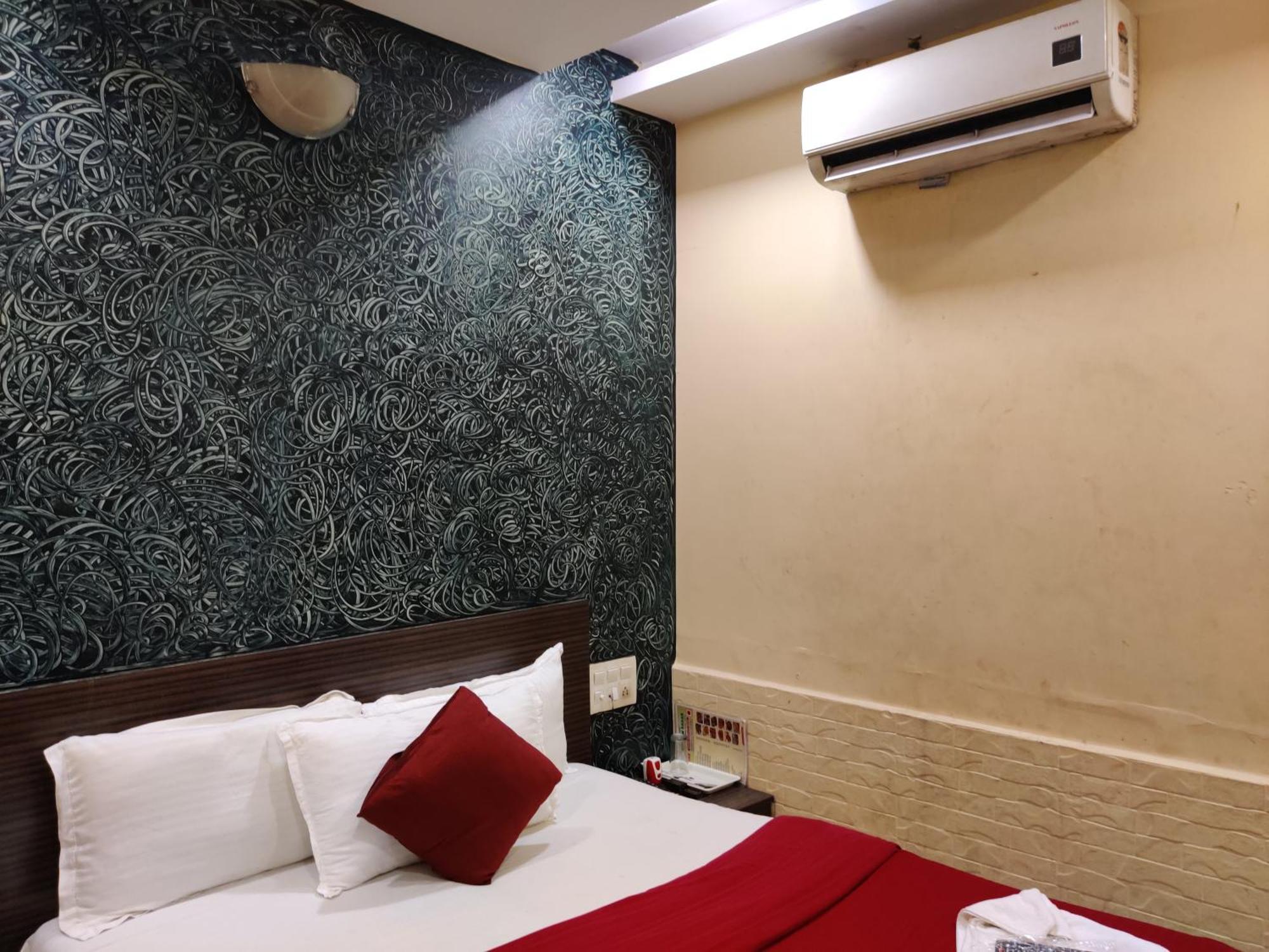 Hotel O Golden Sagar Mumbai Dış mekan fotoğraf